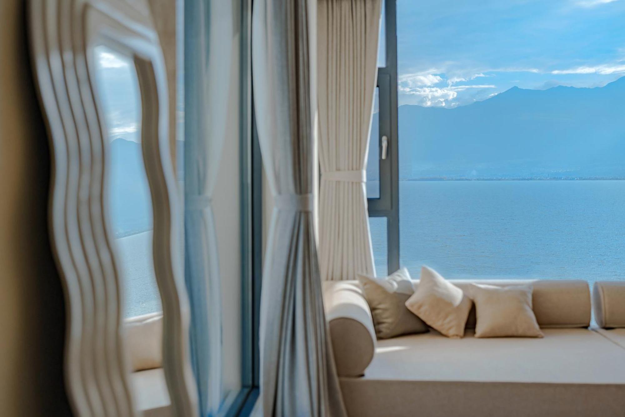 Dali Oriental Seaview Hotel -Dali Erhai Zewnętrze zdjęcie