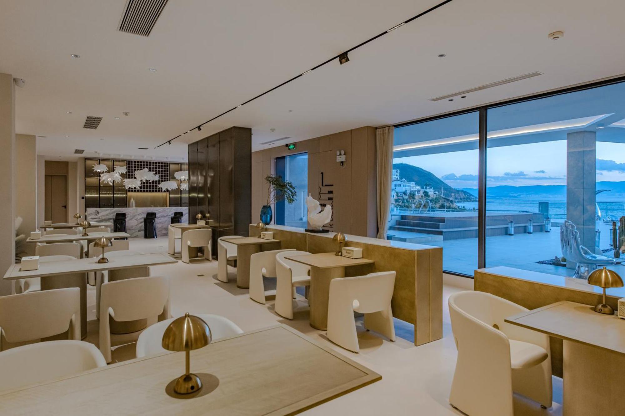 Dali Oriental Seaview Hotel -Dali Erhai Zewnętrze zdjęcie